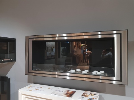 Биокамин Saturn 1800 SappFire Биокамин Saturn 1800 SappFire по цене 68 990 руб.